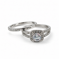PP054 - Silver Round CZ Cushion Halo Triple Pavé Prsten od hirurškog čelika