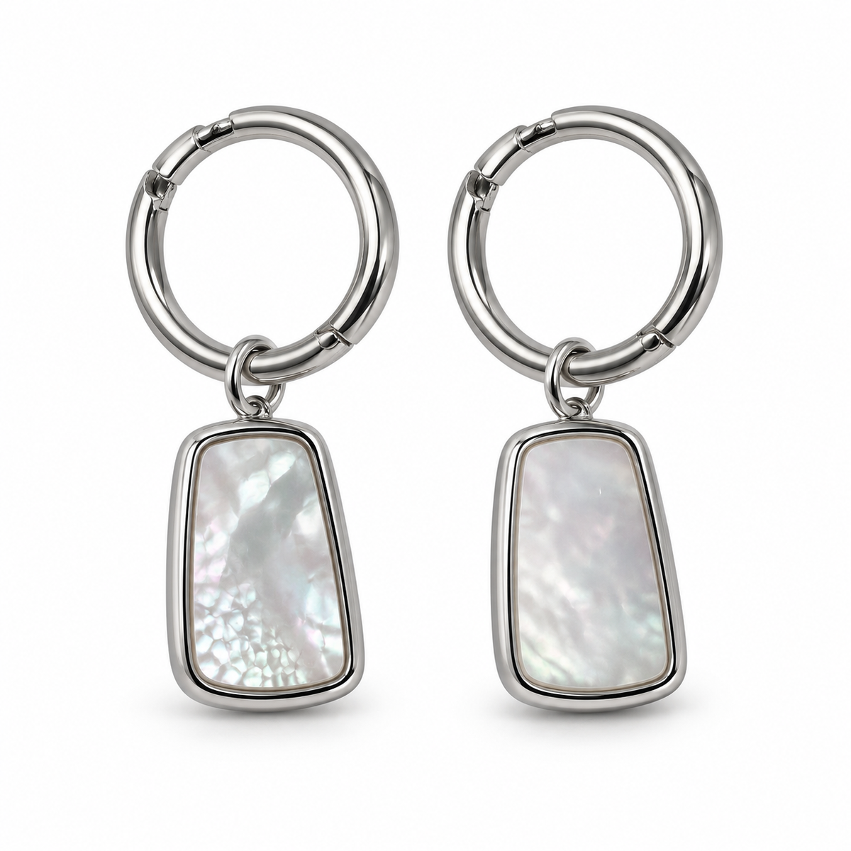 PM169 - Silver Mother of Pearl Drop Huggie Minđuše od hirurškog čelika