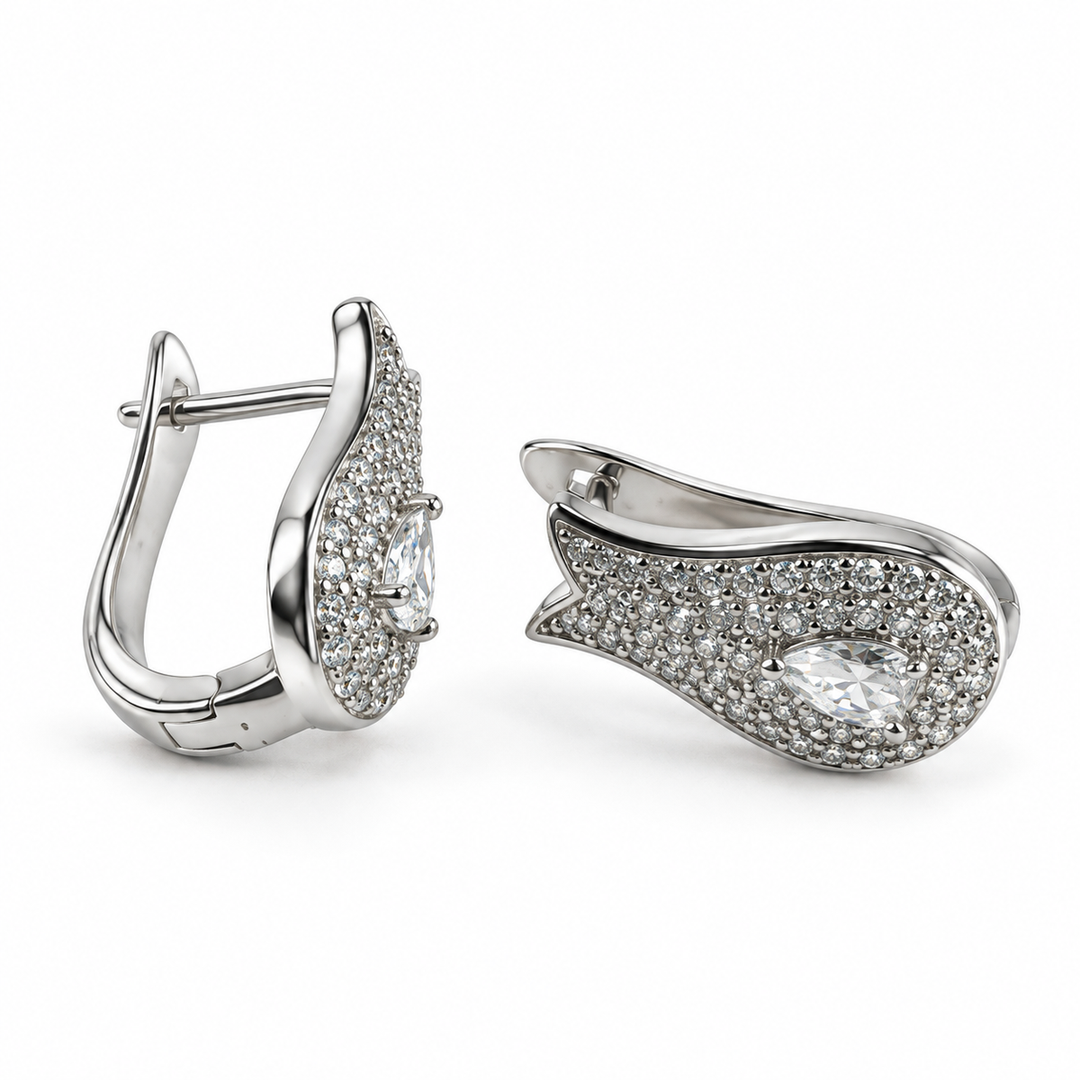 PM174 - Silver Pear CZ Pavé Leaf Huggie Minđuše od hirurškog čelika