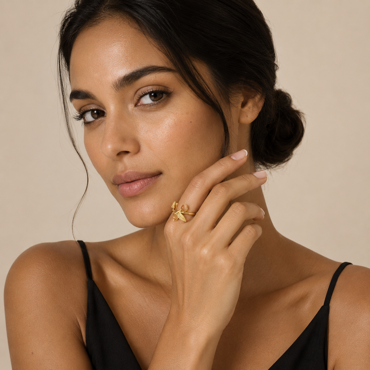 PP014G – Gold Triple Pink Cat Eye Leaf Cuff Prsten