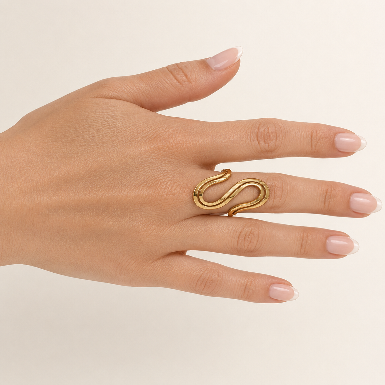 PP019G – Gold Fluid Double Loop Sculptural Prsten