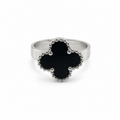 PP003 – Silver Black Clover Wide Band Prsten