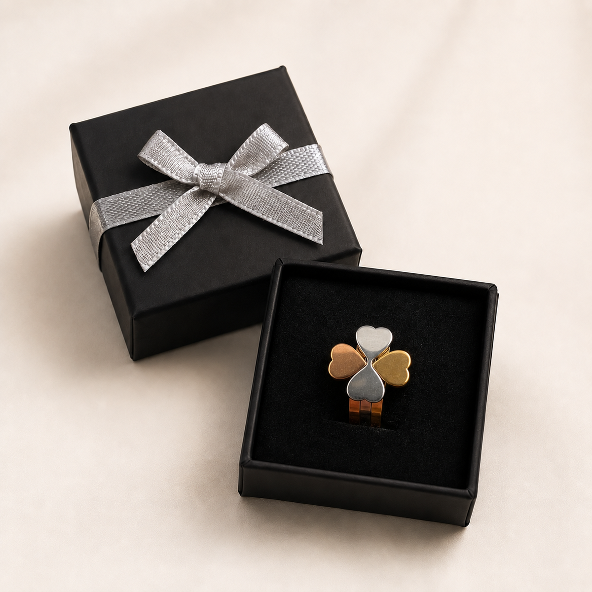 PP020 – Silver Gold Rose Gold Heart Stack Prsten Set