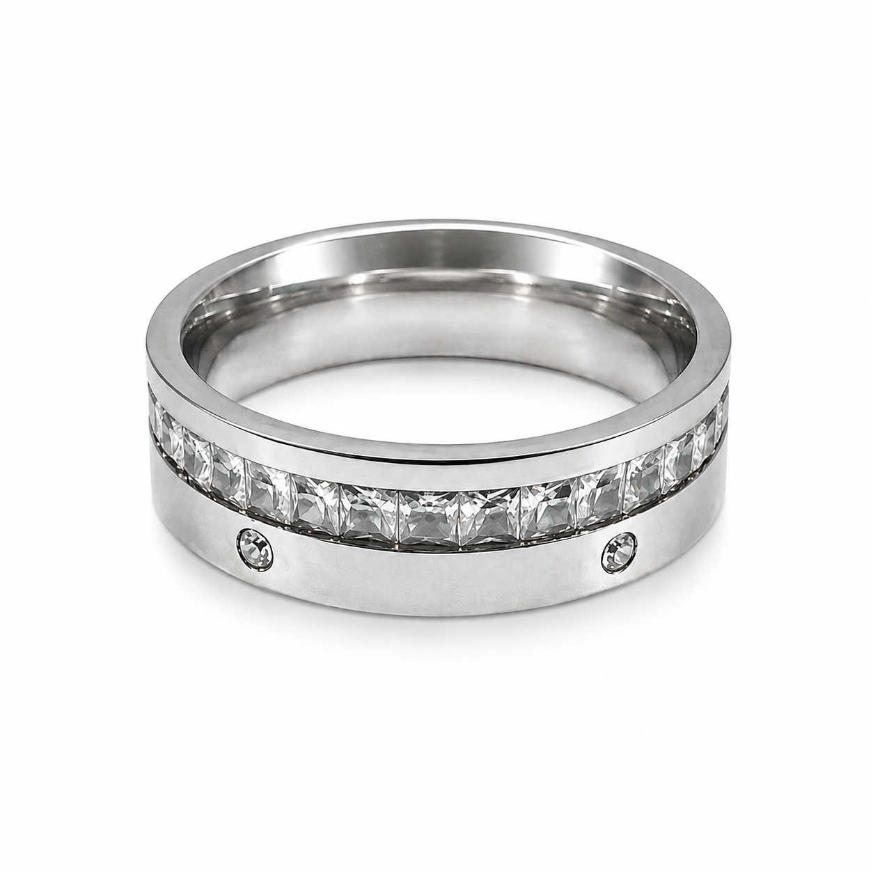PP028 – Silver Princess Channel Crystal Band Prsten