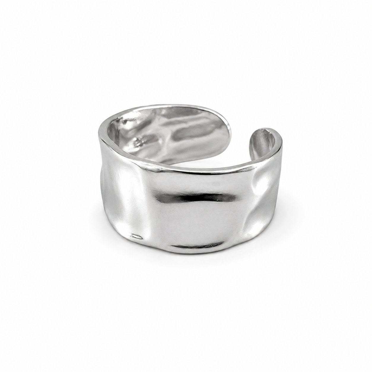PP032 – Silver Wide Hammered Cuff Open Prsten