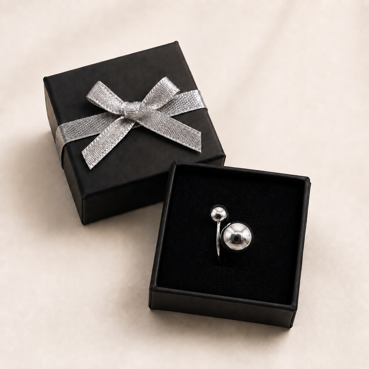 PP037 – Silver Duo Ball Bypass Open Prsten