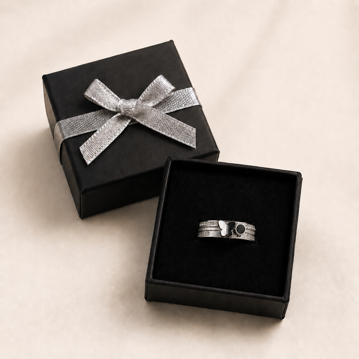 PP041 – Silver Butterfly Onyx Crystal Stacking Set 3 Prstena