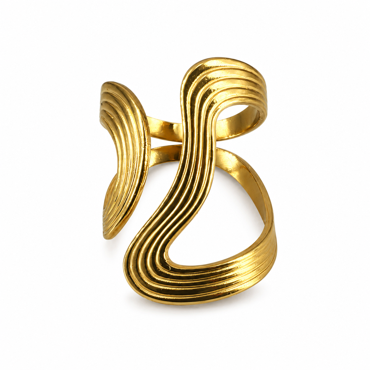 PP010G – Gold Fluid Ribbed Asymmetric Prsten
