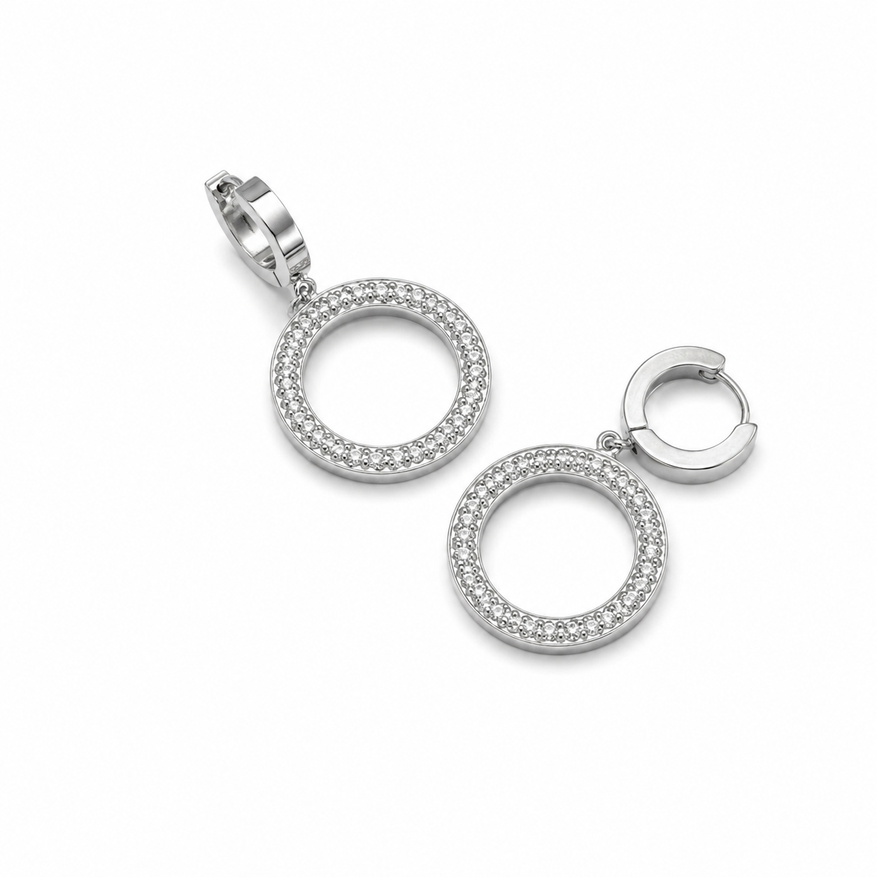 PM075 – Silver Circle Drop Pavé Minđuše