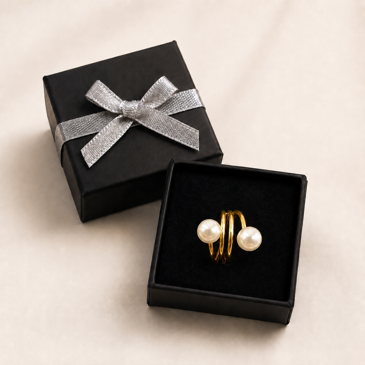 PP022G – Gold Twin Pearl Spiral Open Prsten
