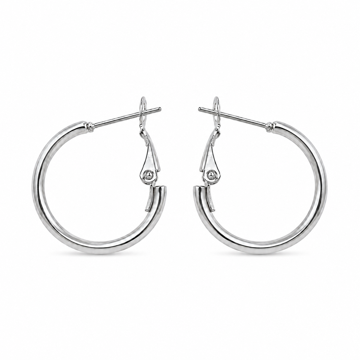 PM159 – Silver Classic Tube Hoop Latch-Back Minđuše