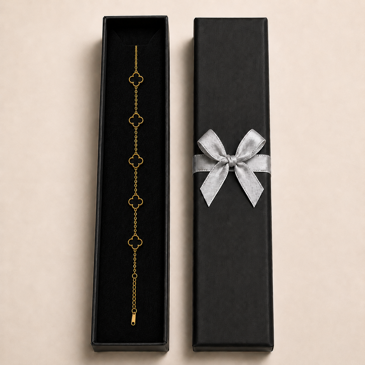 PN001G – Gold Black Five Clover Chain Narukvica