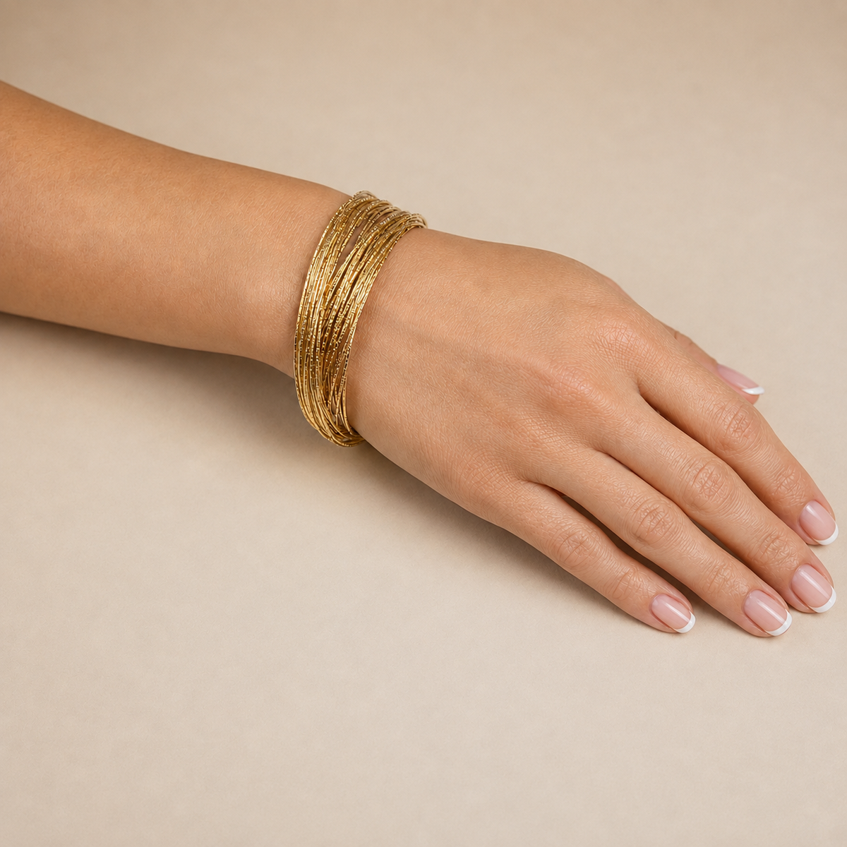 PNC005G – Gold Multi Bangle Textured Stacking Set Narukvica