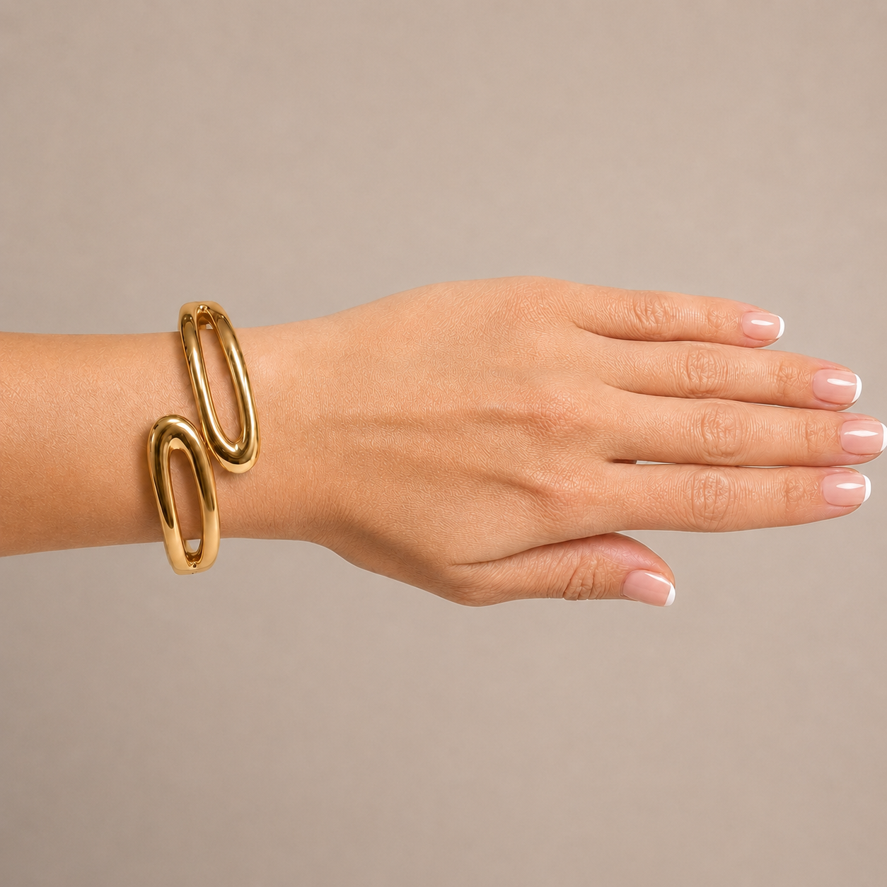 PNC007G – Gold Open Wave Swirl Cuff Bangle Narukvica