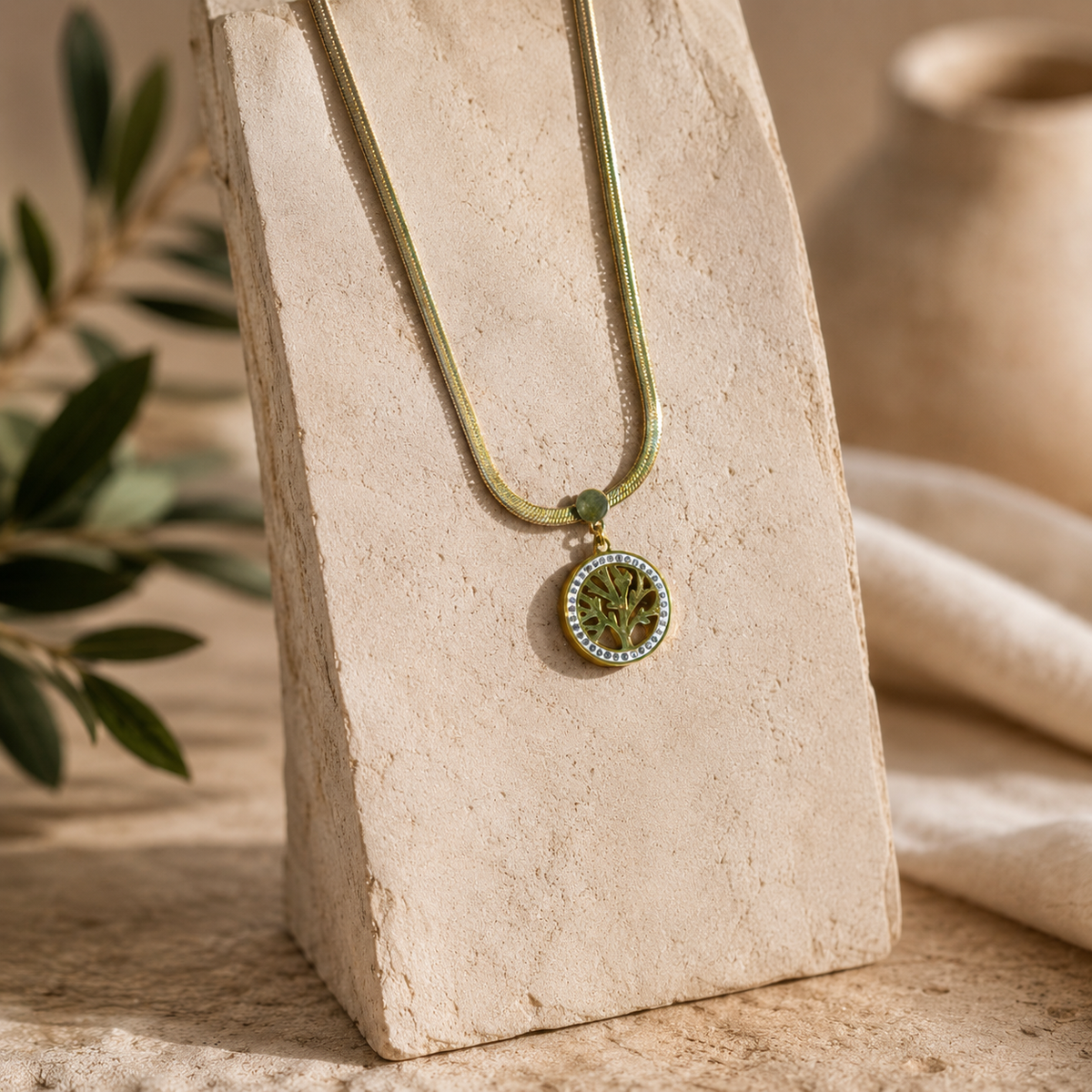 PO001G – Gold Tree of Life Herringbone Ogrlica