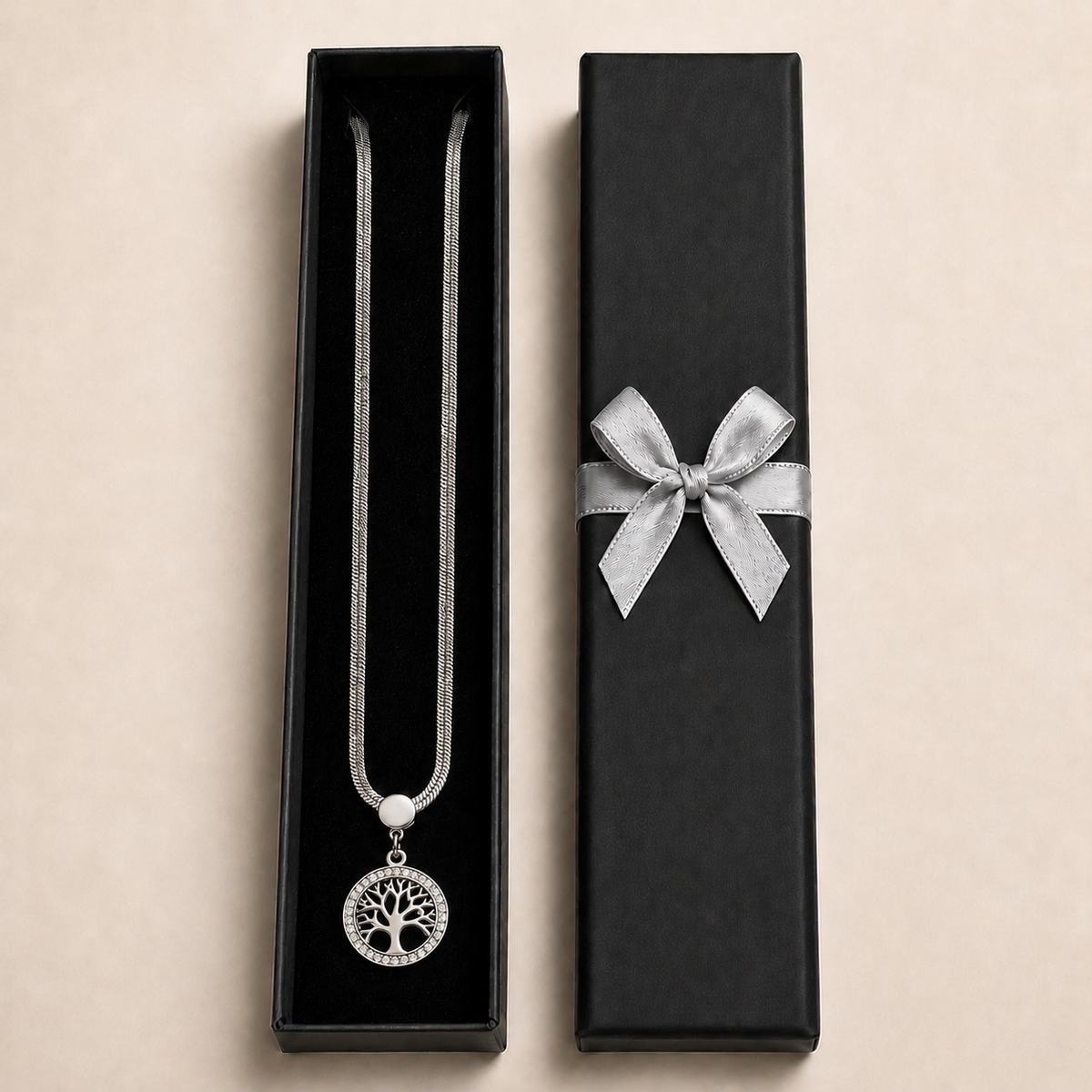 PO018 – Silver Tree of Life Herringbone Ogrlica