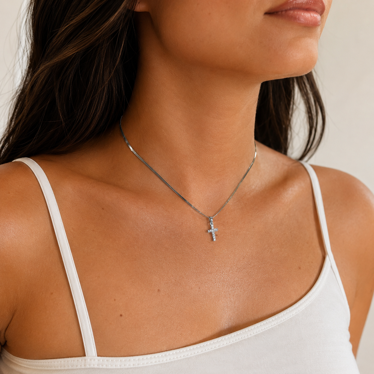 PO031 – Silver CZ Cross Snake Chain Ogrlica