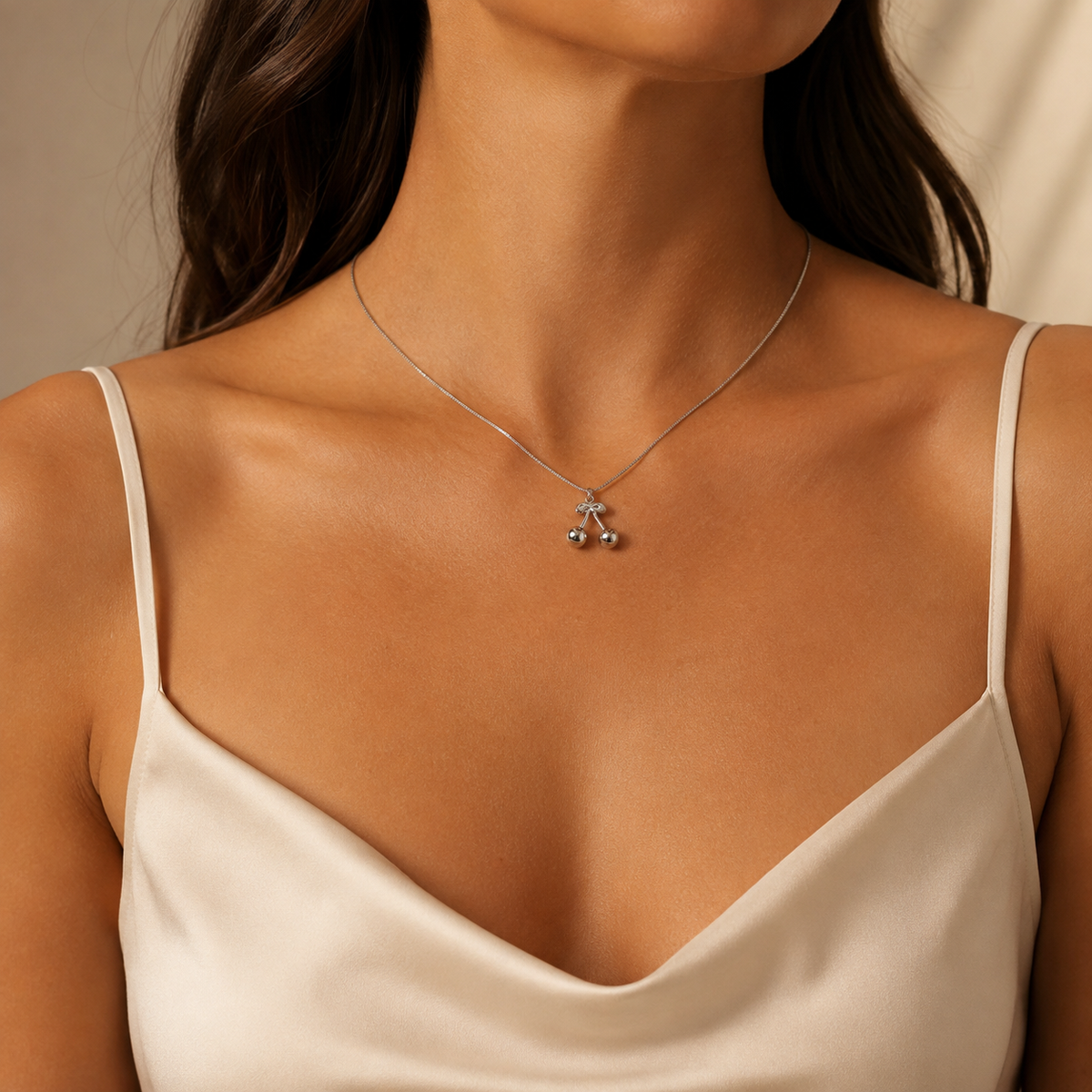 PO035 – Silver Cherry Drop Snake Chain Ogrlica