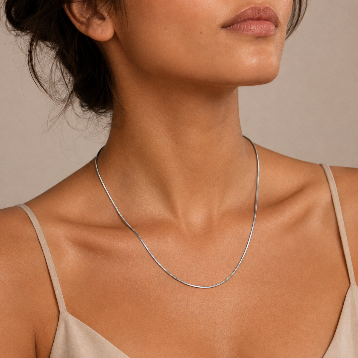 PO028 – Silver Snake 540 mm Chain Ogrlica