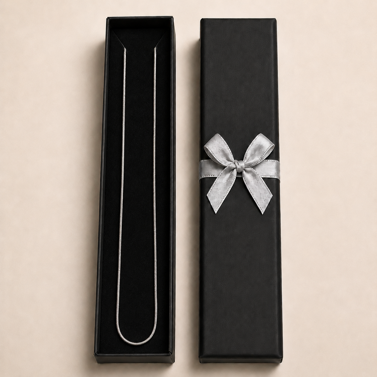 PO028 – Silver Snake 540 mm Chain Ogrlica
