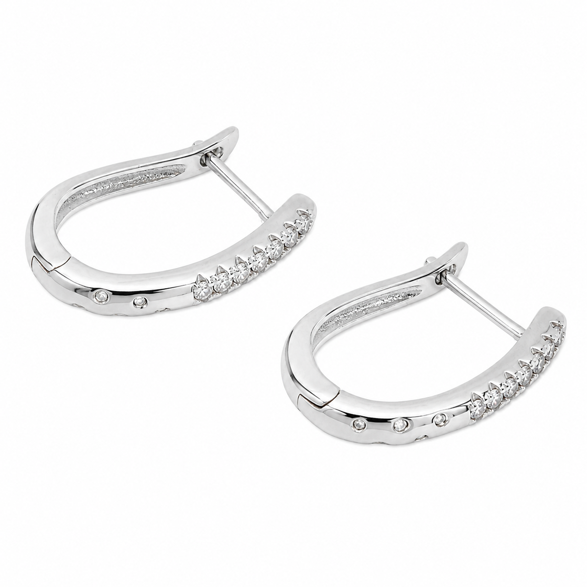 PM038 Silver D-Hoop Pavé & Bezel CZ Minđuše od hirurškog čelika