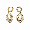PM004G – Gold Arabesque Lantern Drop Huggie Minđuše