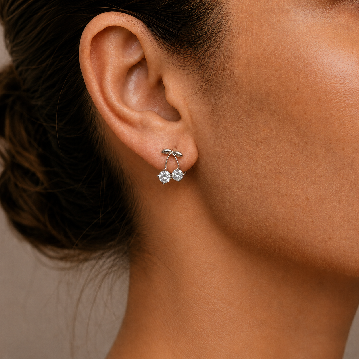 PM005 – Silver Wild Cherry Drop Minđuše