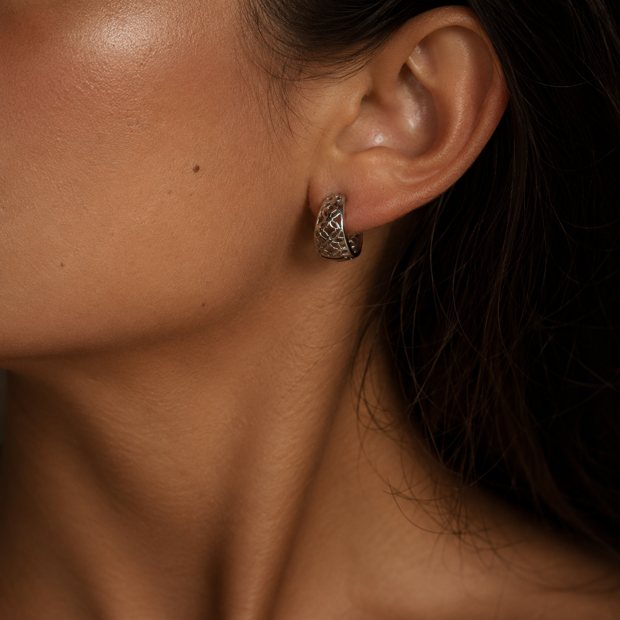 PM021 – Silver Botanical Filigree Huggie Minđuše