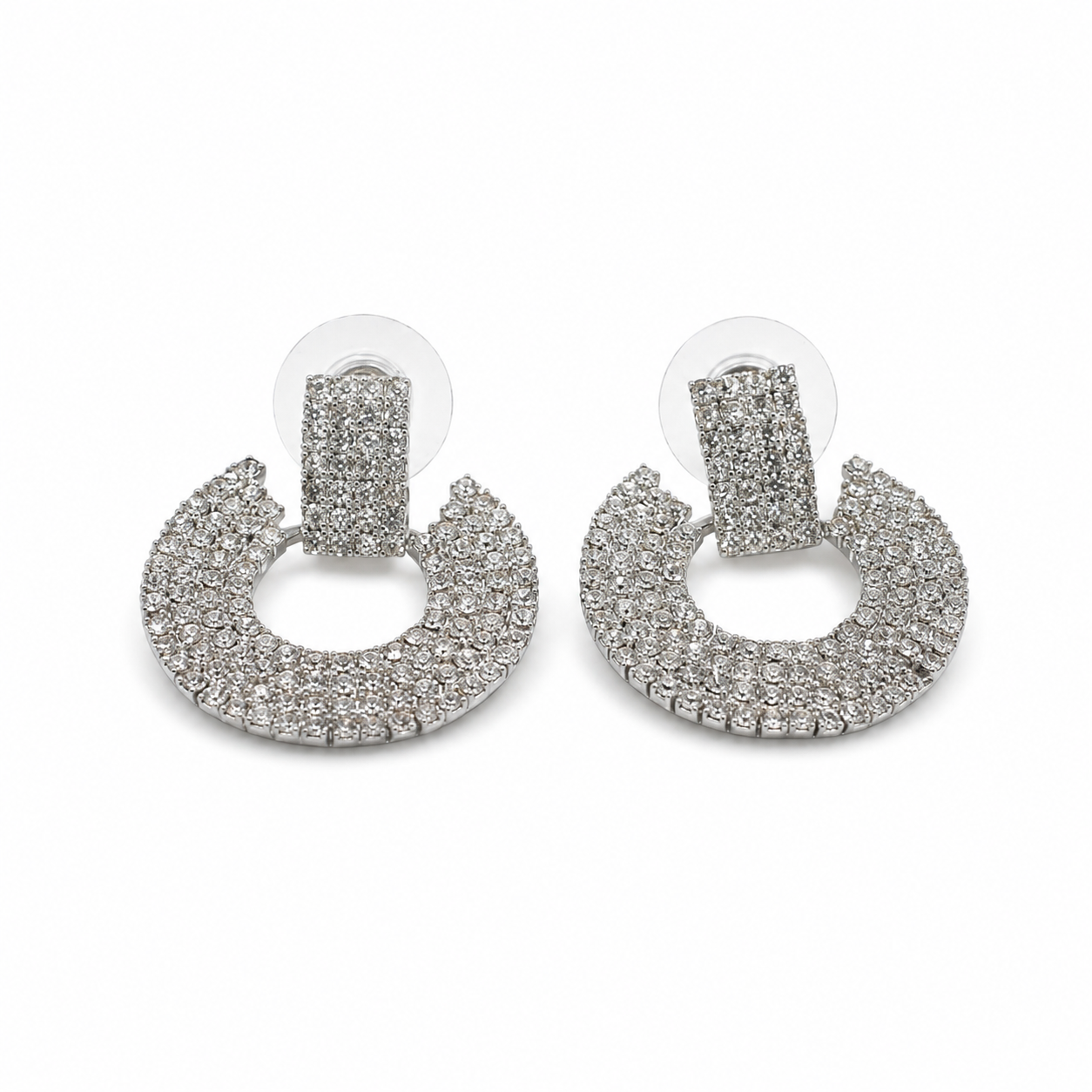 PM070 – Silver Pavé Crescent Door Knocker Minđuše