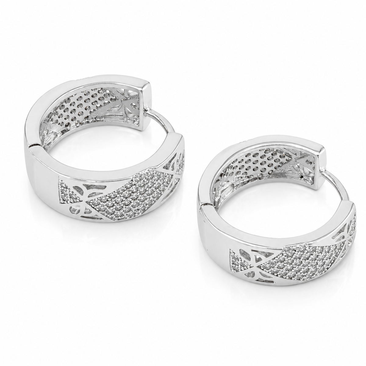 PM059 – Silver Crystal Lattice Huggie Minđuše