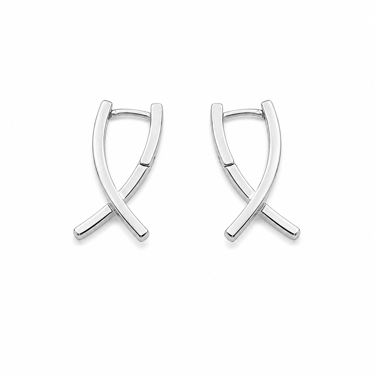 PM086 – Silver Crossed Arc Huggie Minđuše