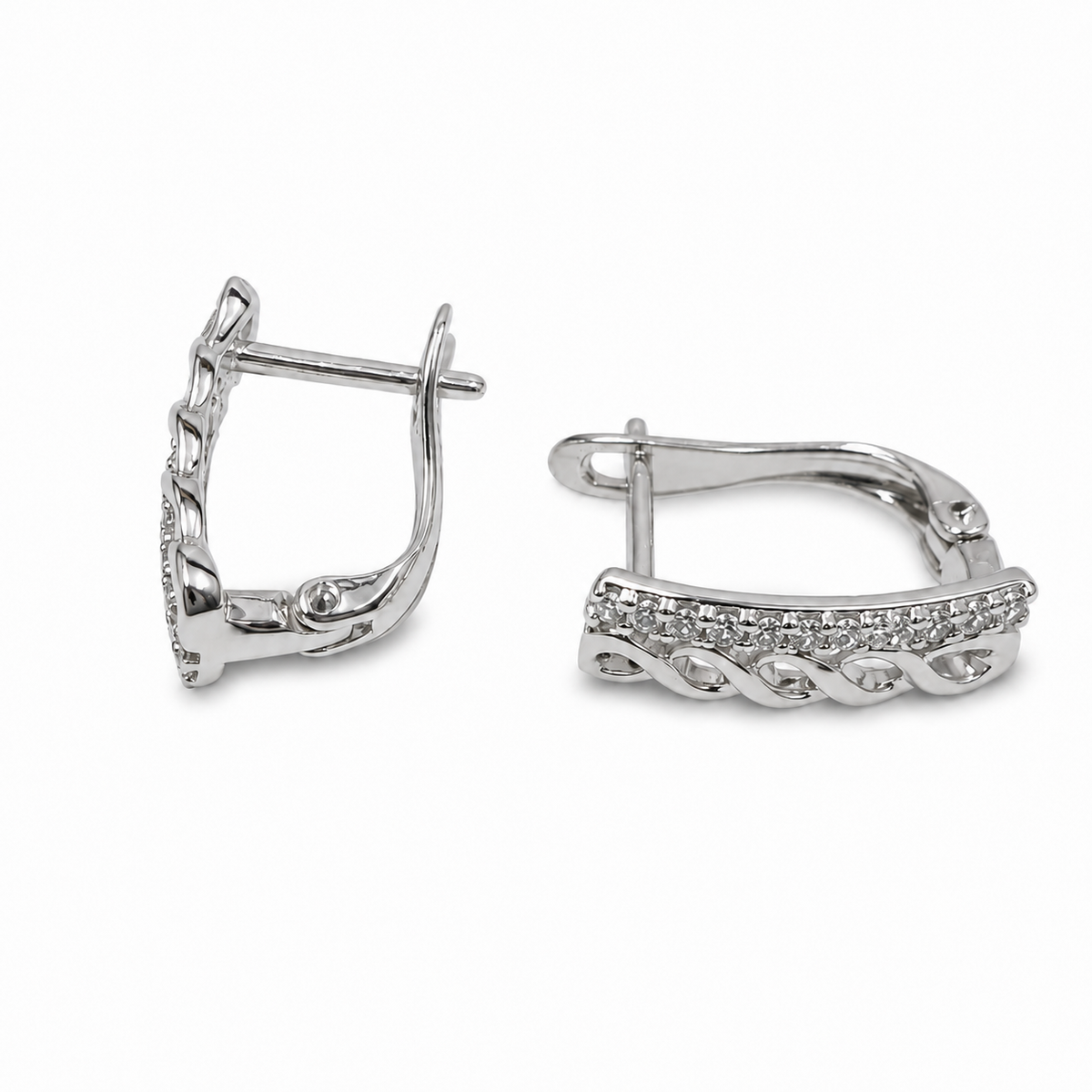 PM093 – Silver Twisted Braid & Pavé Bar Clip-On Minđuše