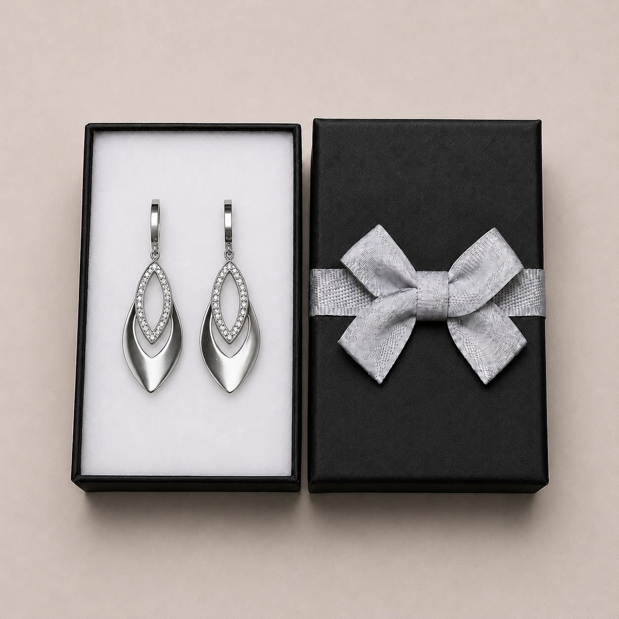 PM071 – Silver Double Marquise Pavé Drop Minđuše