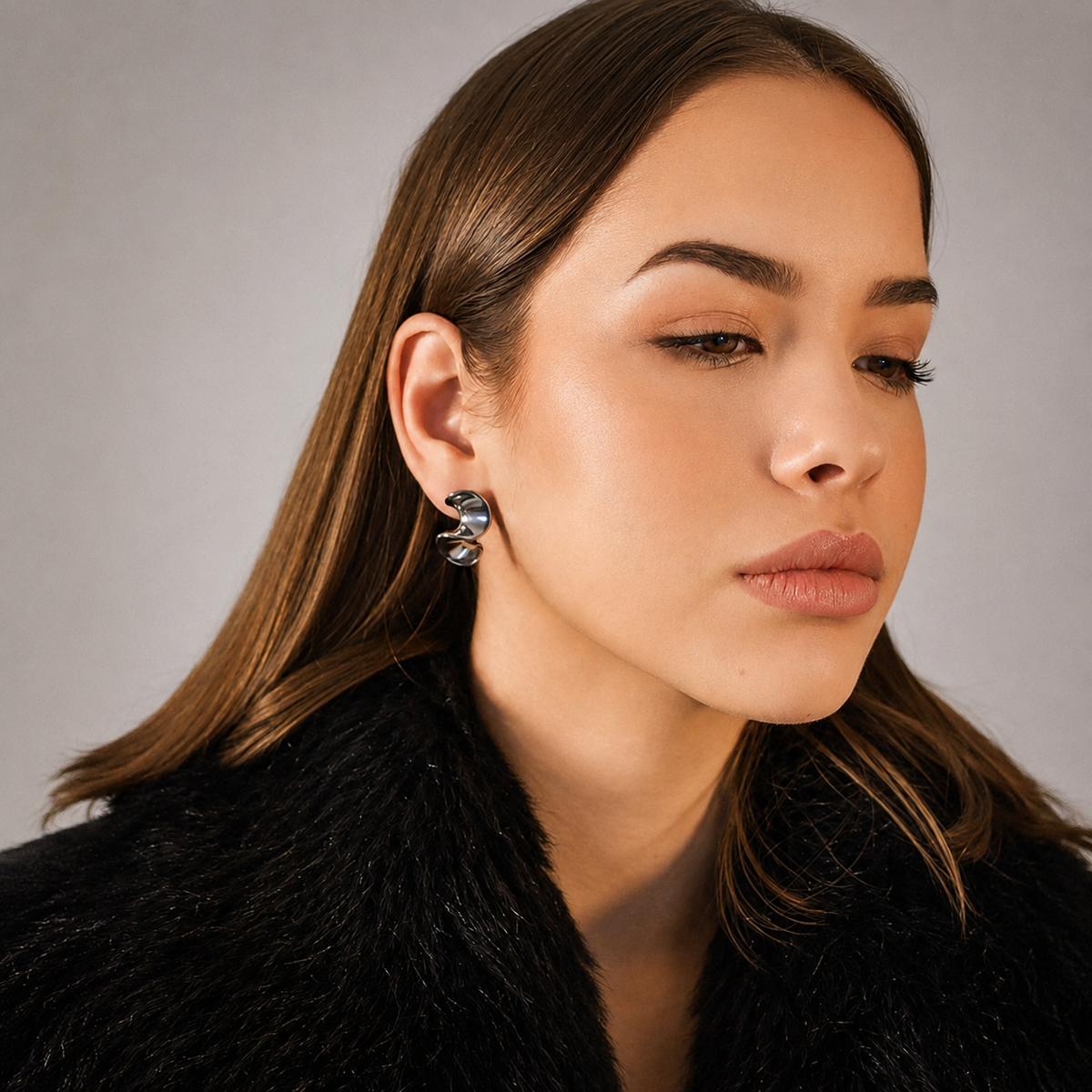 PM077 – Silver Chunky Wave Hoop Minđuše