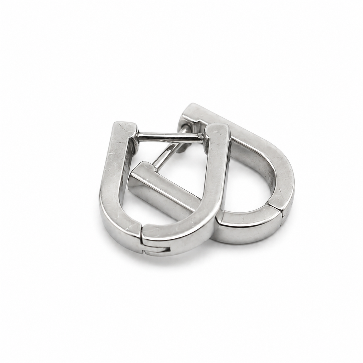 PM115 – Silver Geometric U-Hoop Minimalist Minđuše