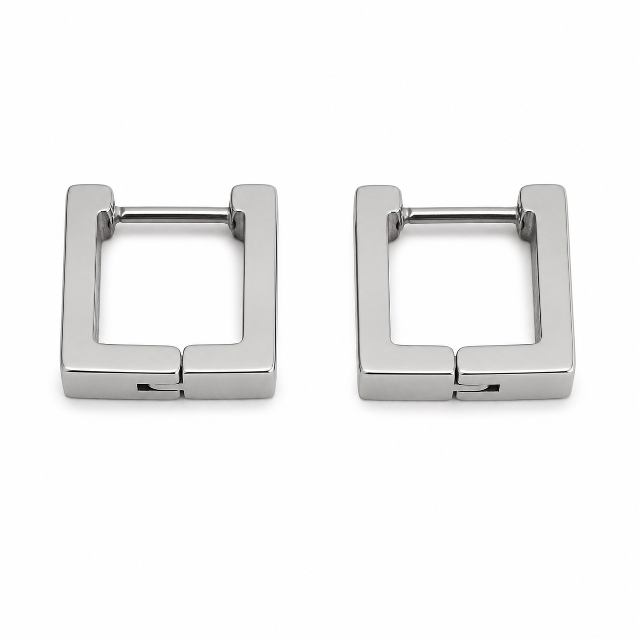 PM123 – Silver Minimalist Square Huggie Minđuše