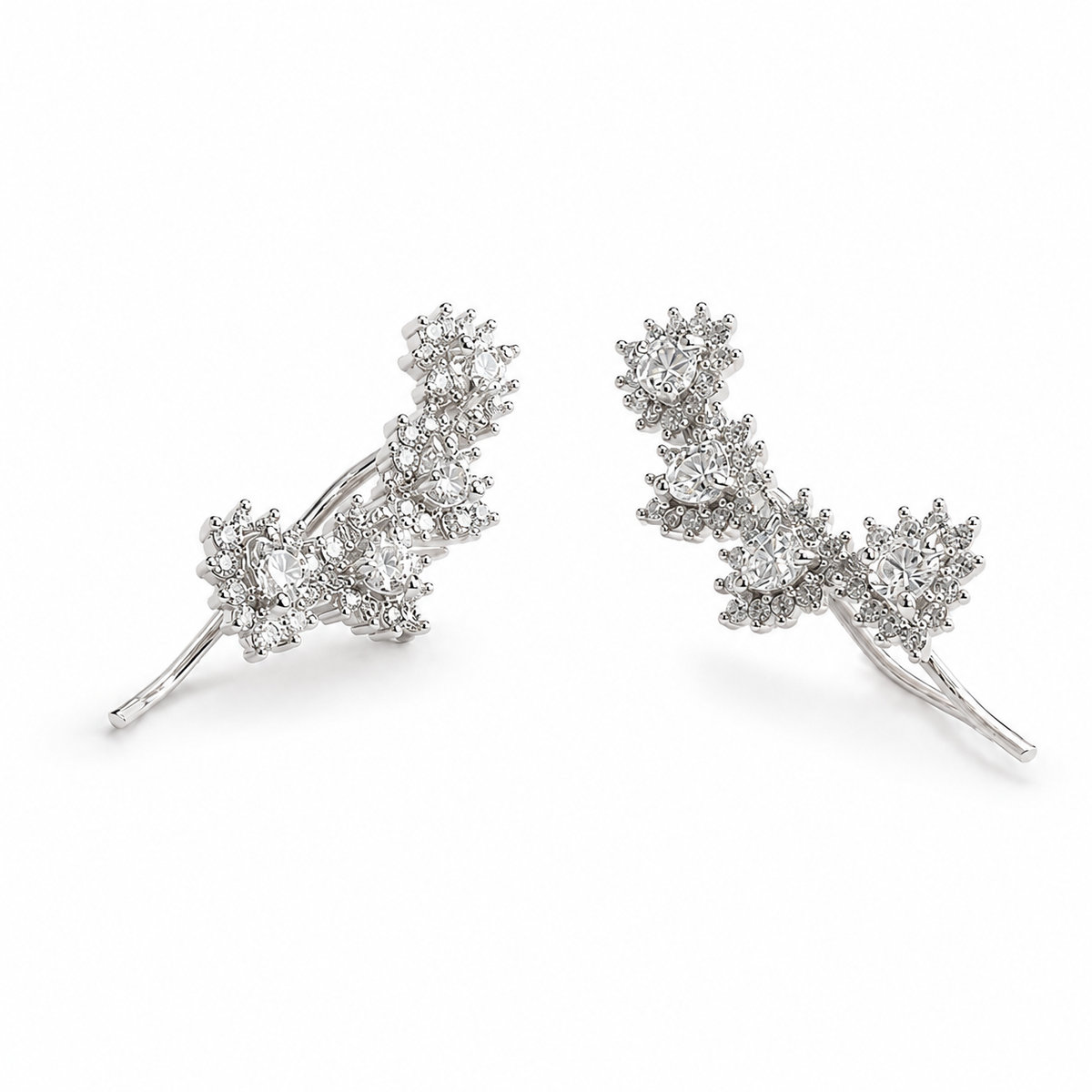 PM124 – Silver Celestial Rosette Ear Crawler Minđuše