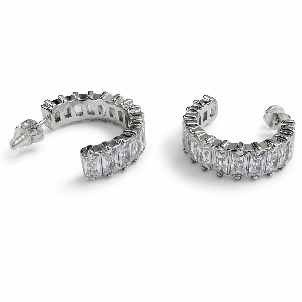 PM127 – Silver Baguette CZ Half Hoop Stud Minđuše