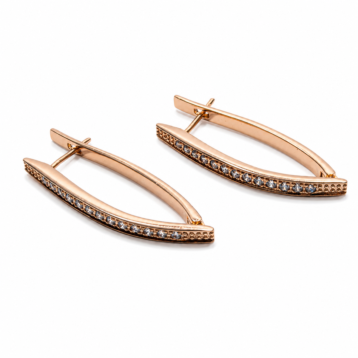 PM001G – Gold Elongated Leaf CZ Huggie Minđuše