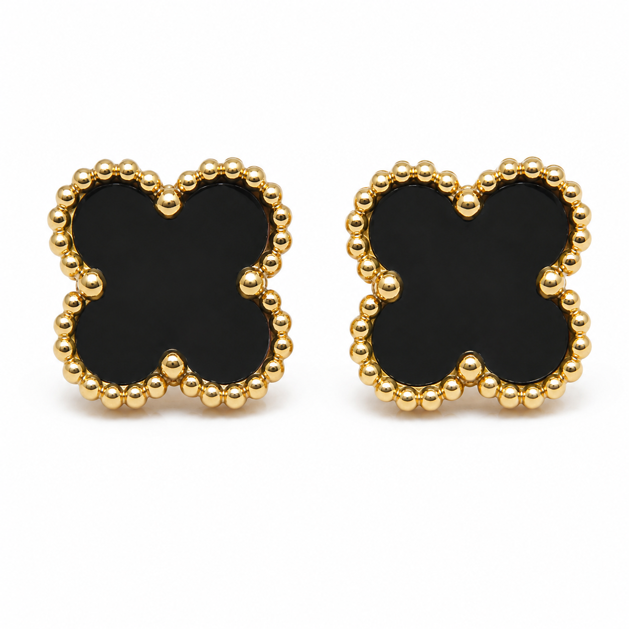 PM043G – Gold L Black Four-Leaf Clover Stud Minđuše