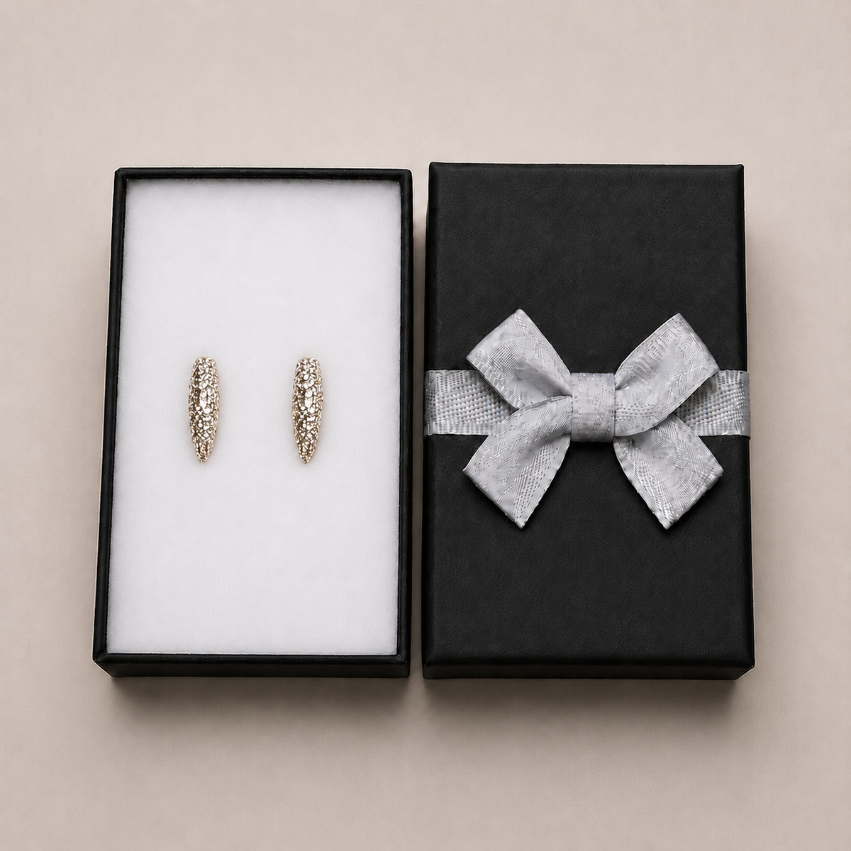 PM073G – Gold Convex Full Pavé Huggie Minđuše