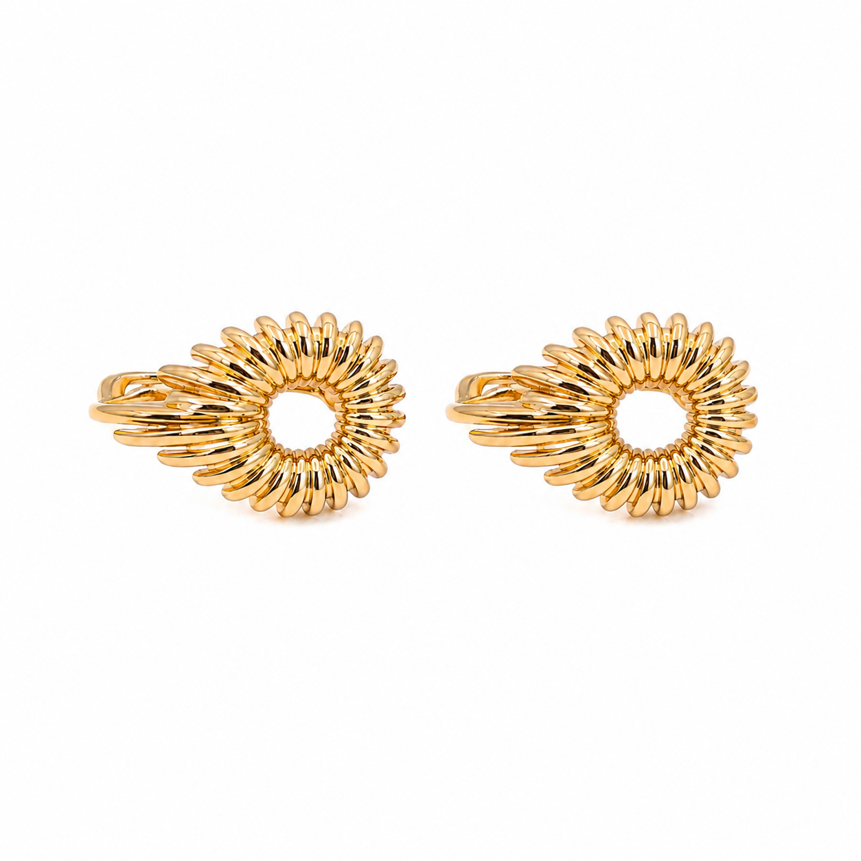 PM064G – Gold Twisted Ribbed Coil Teardrop Huggie Minđuše