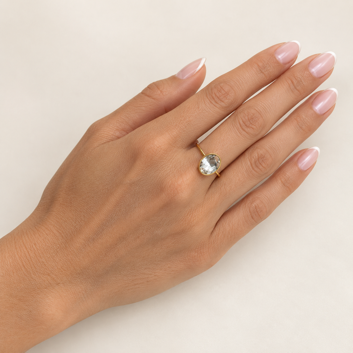 PP037G - Gold Faceted Oval Crystal Open Prsten