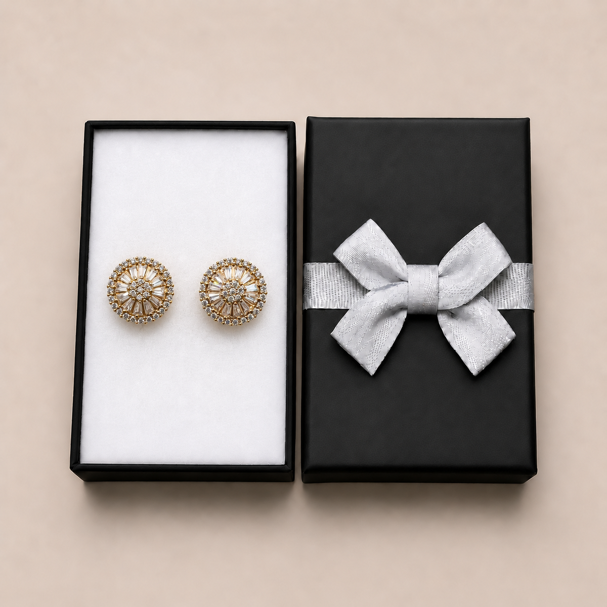 PM097G - Gold Floral Sparkle Clip-On Minđuše