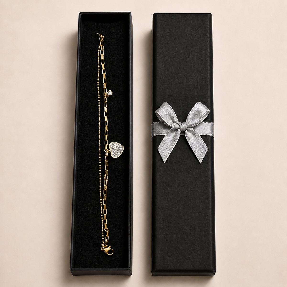 PN015G - Gold Paperclip & Ball Chain Pavé Heart Charm Narukvica