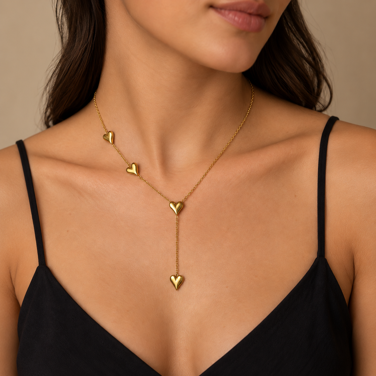 PO015G - Gold Asymmetric Puffy Heart Drop Ogrlica