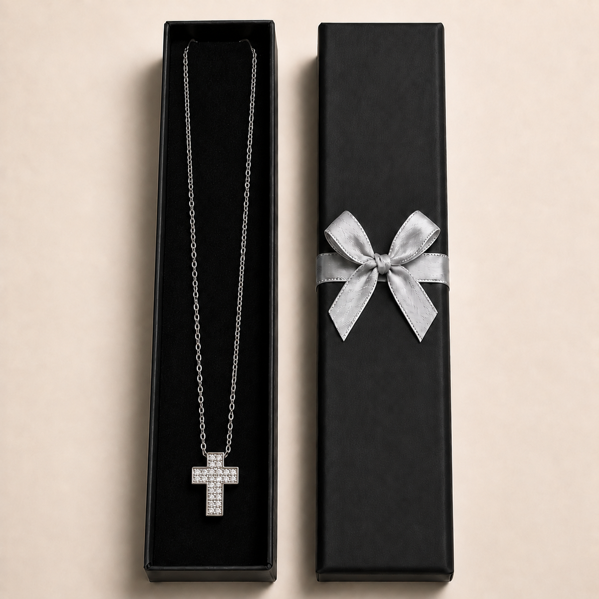 PO071 - Silver Full Pavé Cross Cable Chain Ogrlica