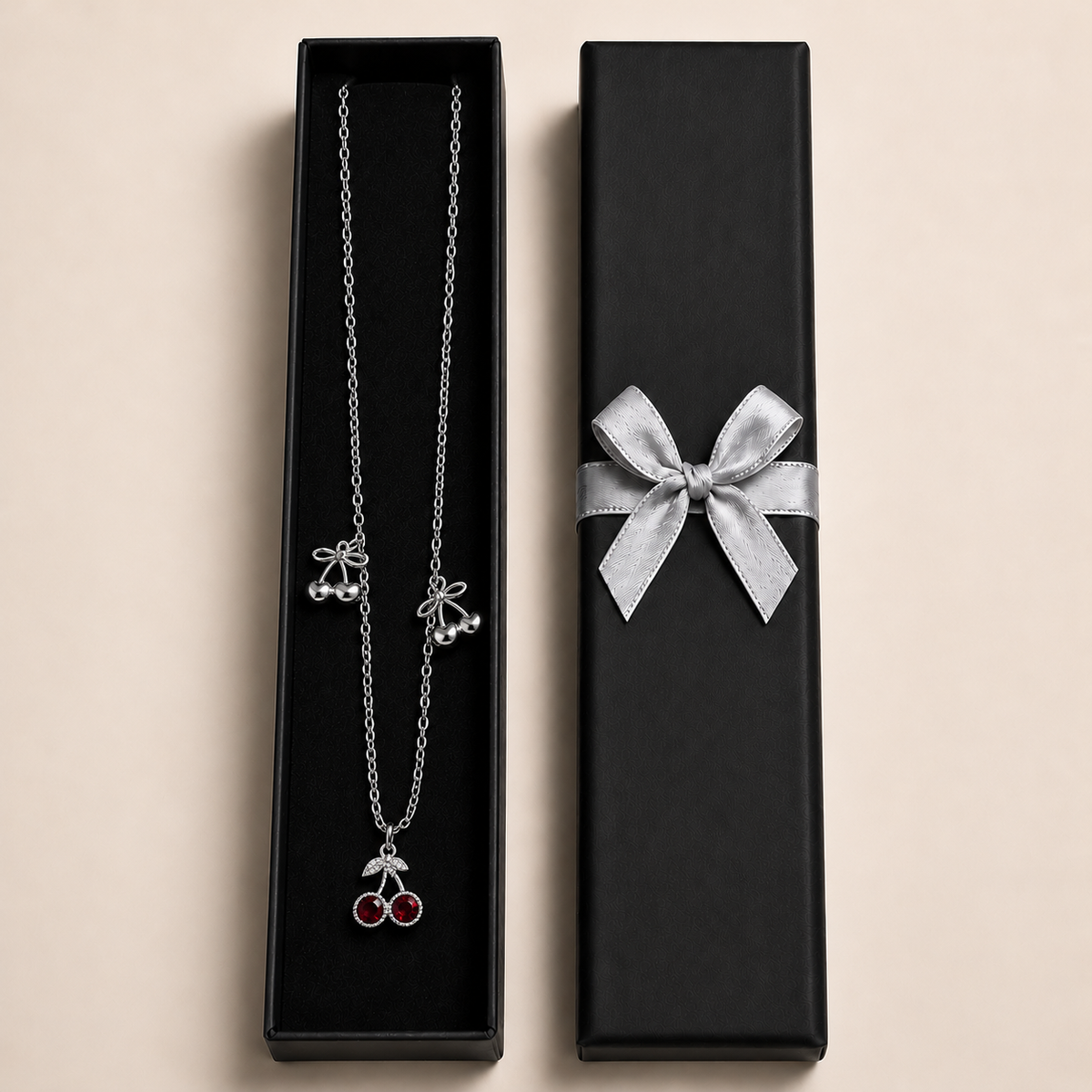 PO069 - Silver Cherry Station Red Faceted Drop Ogrlica