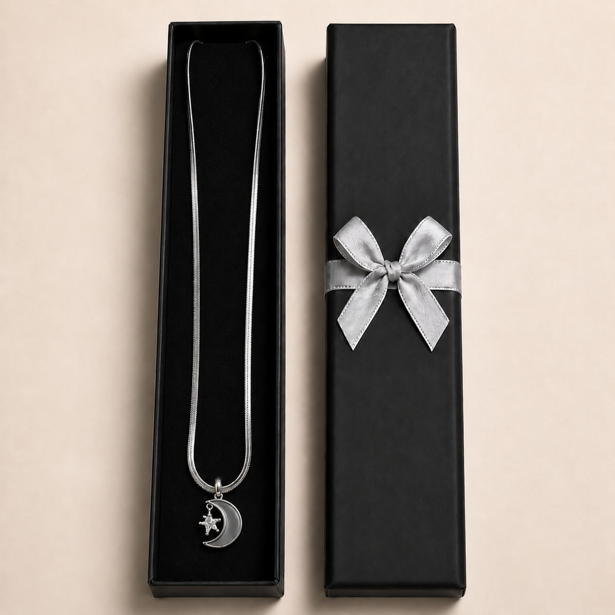 PO074 - Silver MOP Crescent Star Charm Snake Chain Ogrlica