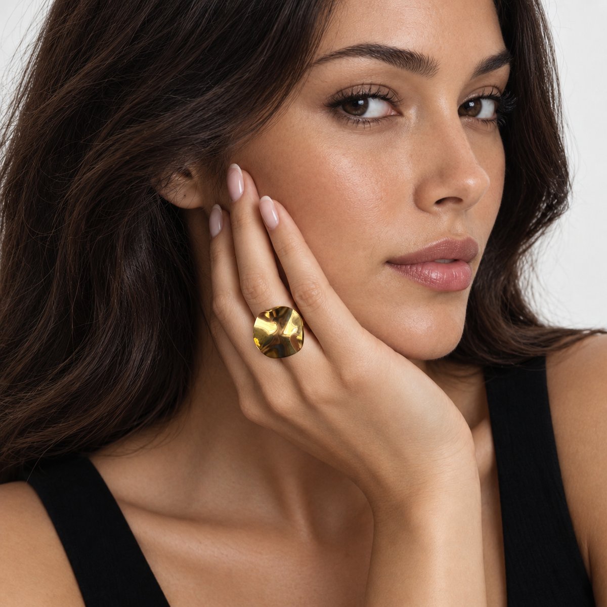 PP034G - Gold Sculptural Hourglass Statement Prsten
